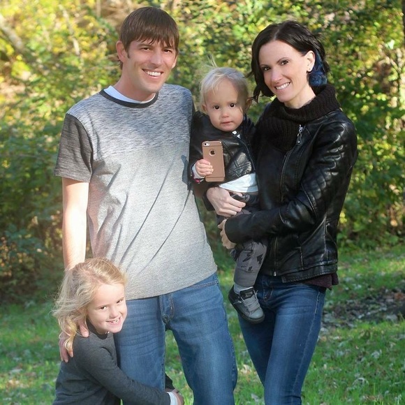 Meet Your Posher, Brittany - Picture 2 of 7